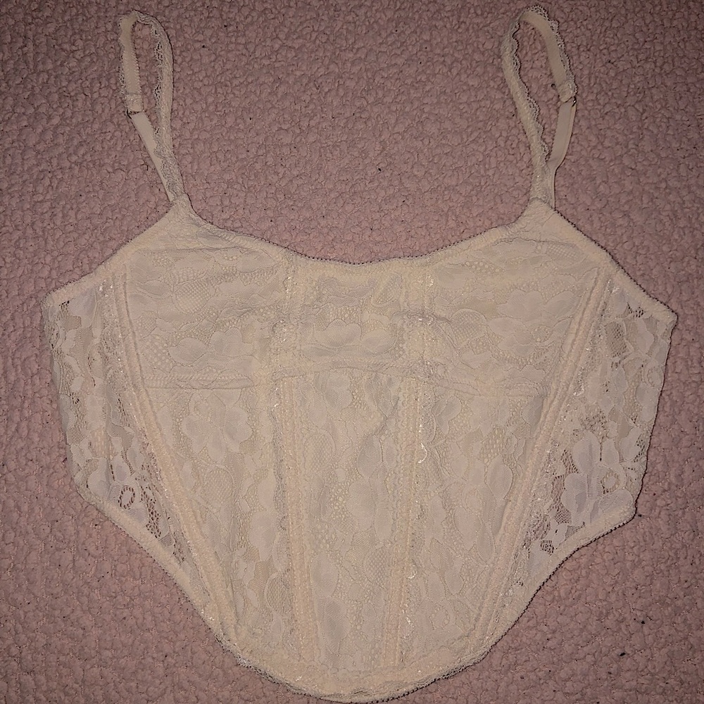 Urban outfitters rare Cream Lace lovestruck corset